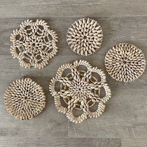 Vintage Cowrie Seashell Potholders Placemats